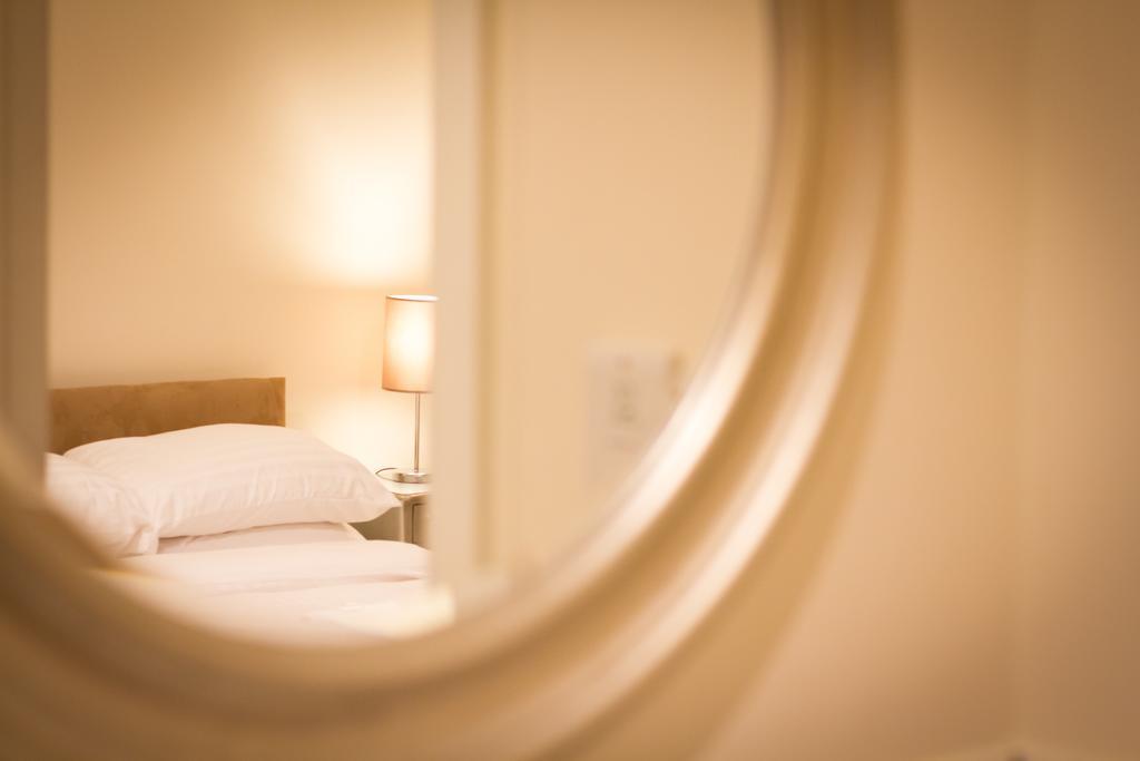 Fair Oak House Exeter Airport Hotel Clyst Saint Mary Buitenkant foto