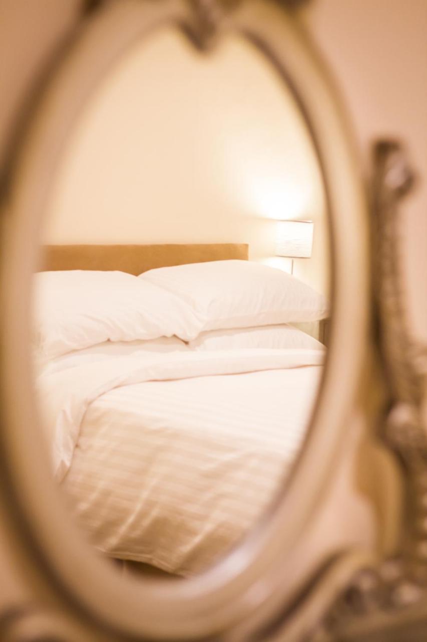 Fair Oak House Exeter Airport Hotel Clyst Saint Mary Buitenkant foto