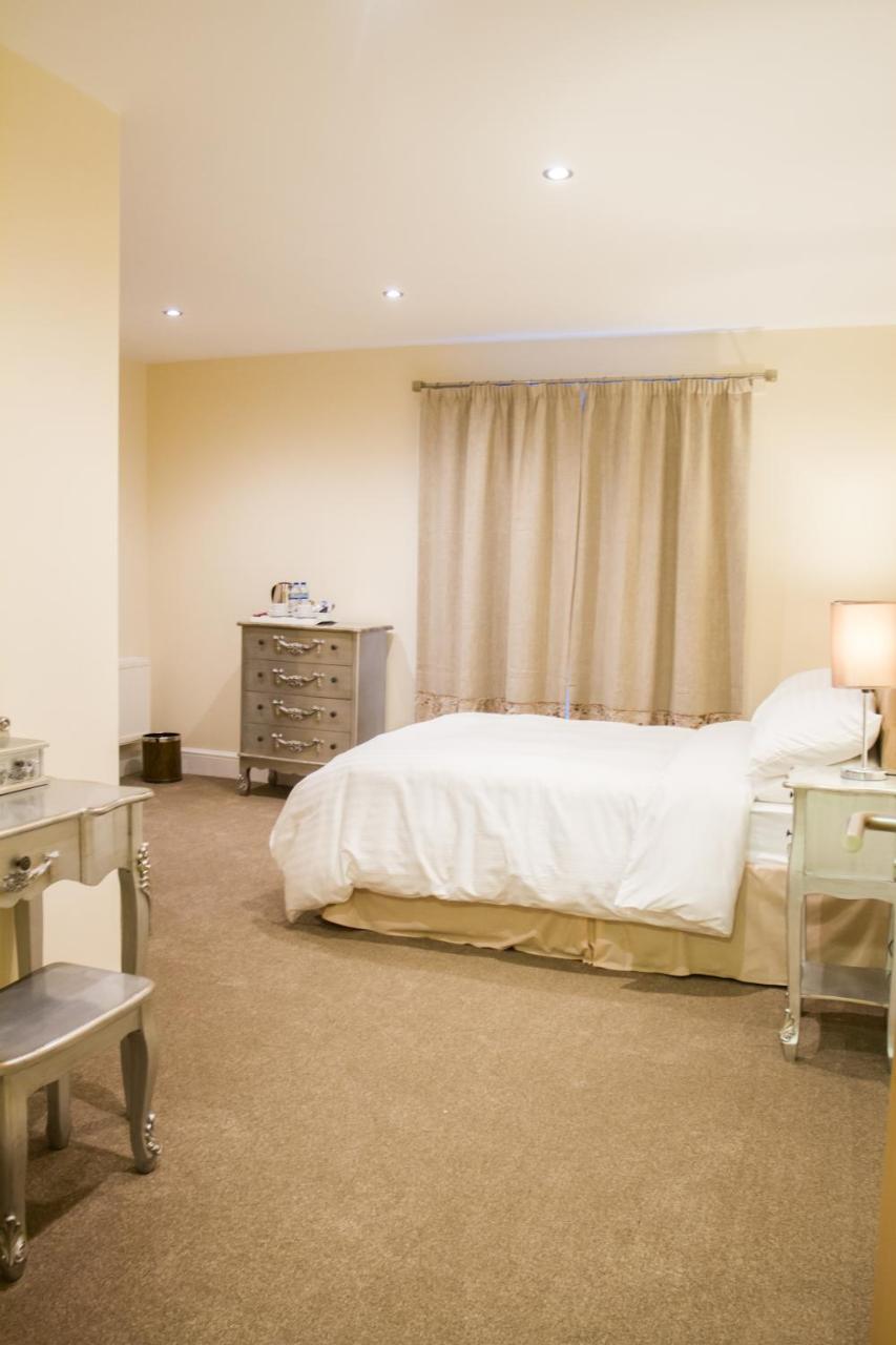 Fair Oak House Exeter Airport Hotel Clyst Saint Mary Buitenkant foto