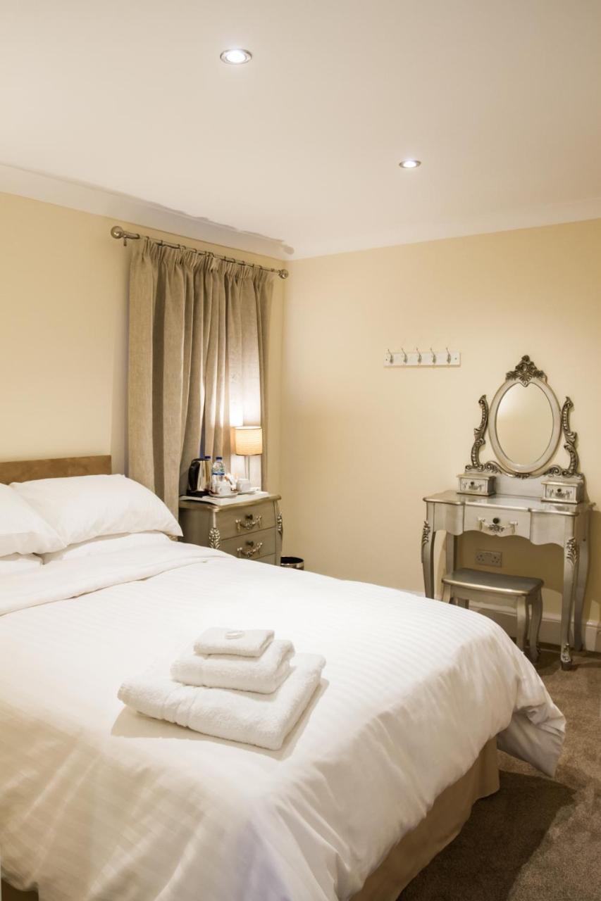 Fair Oak House Exeter Airport Hotel Clyst Saint Mary Buitenkant foto