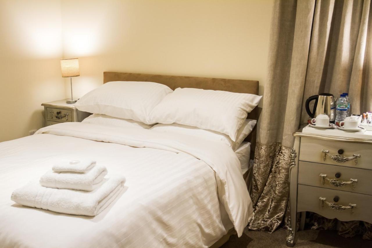 Fair Oak House Exeter Airport Hotel Clyst Saint Mary Buitenkant foto